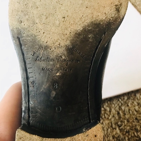 Salvatore Ferragamos men’s shoes - Picture 7 of 8